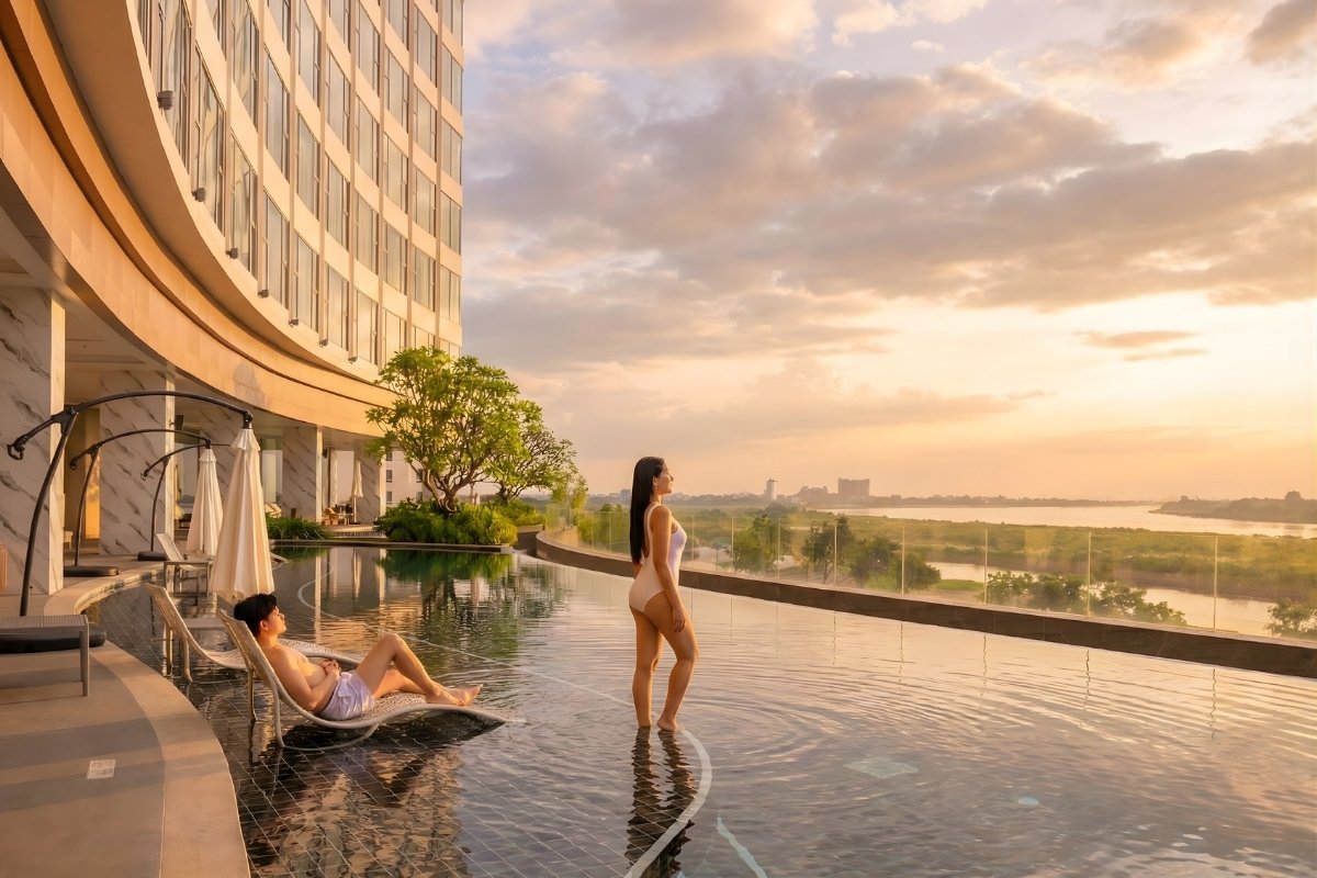 Stay Longer, Save More - อมารี เวียงจันทน์