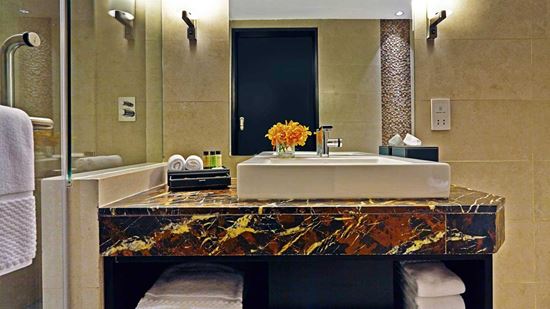 อ่างล้างหน้า - ห้องดีลักซ์ - โรงแรม อมารี ธากา บังคลาเทศ