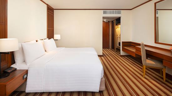 เตียงคิงไซส์ - ห้องดีลักซ์ - โรงแรม อมารี ดอนเมือง แอร์พอร์ต กรุงเทพ