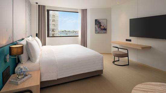 Premier Room
