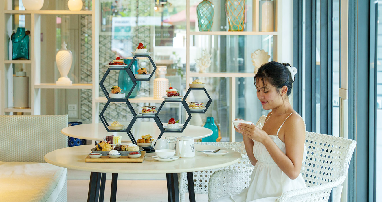 อมาญา คาเฟ่