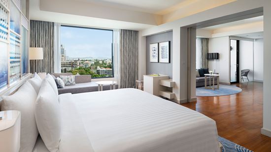 Club Executive Ocean Family Bedroom