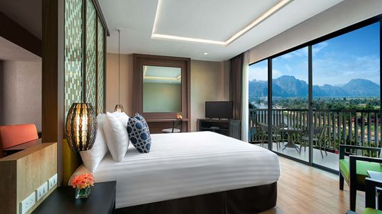 Deluxe River View with Balcony