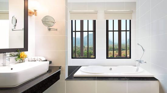 Bathroom in Grand Deluxe River View