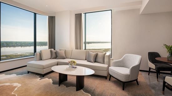 Executive Suite River View - Living Area